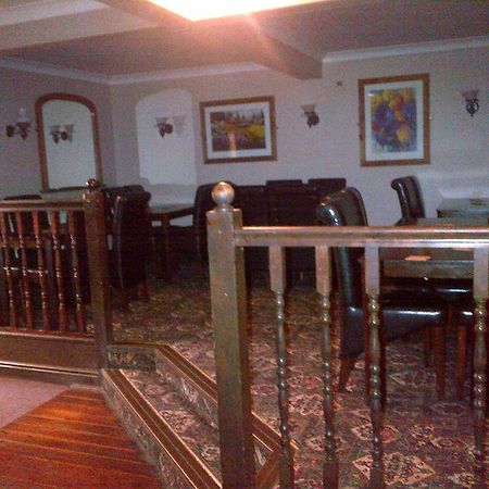 The Friar Tucks Hotel Gloucester Buitenkant foto