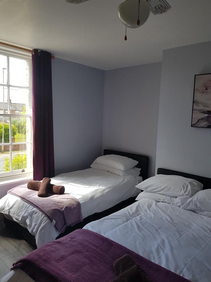 The Friar Tucks Hotel Gloucester Buitenkant foto