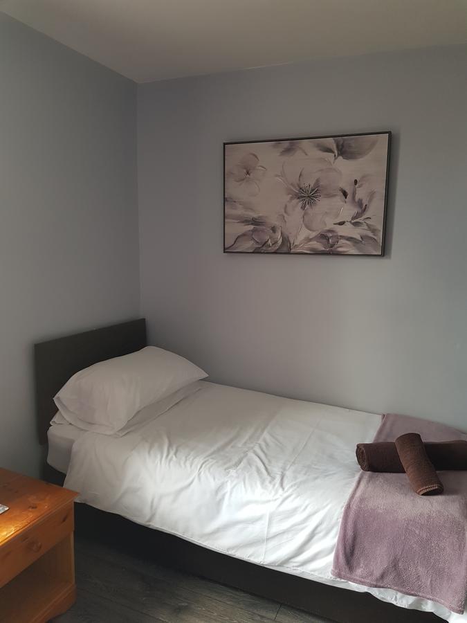The Friar Tucks Hotel Gloucester Buitenkant foto